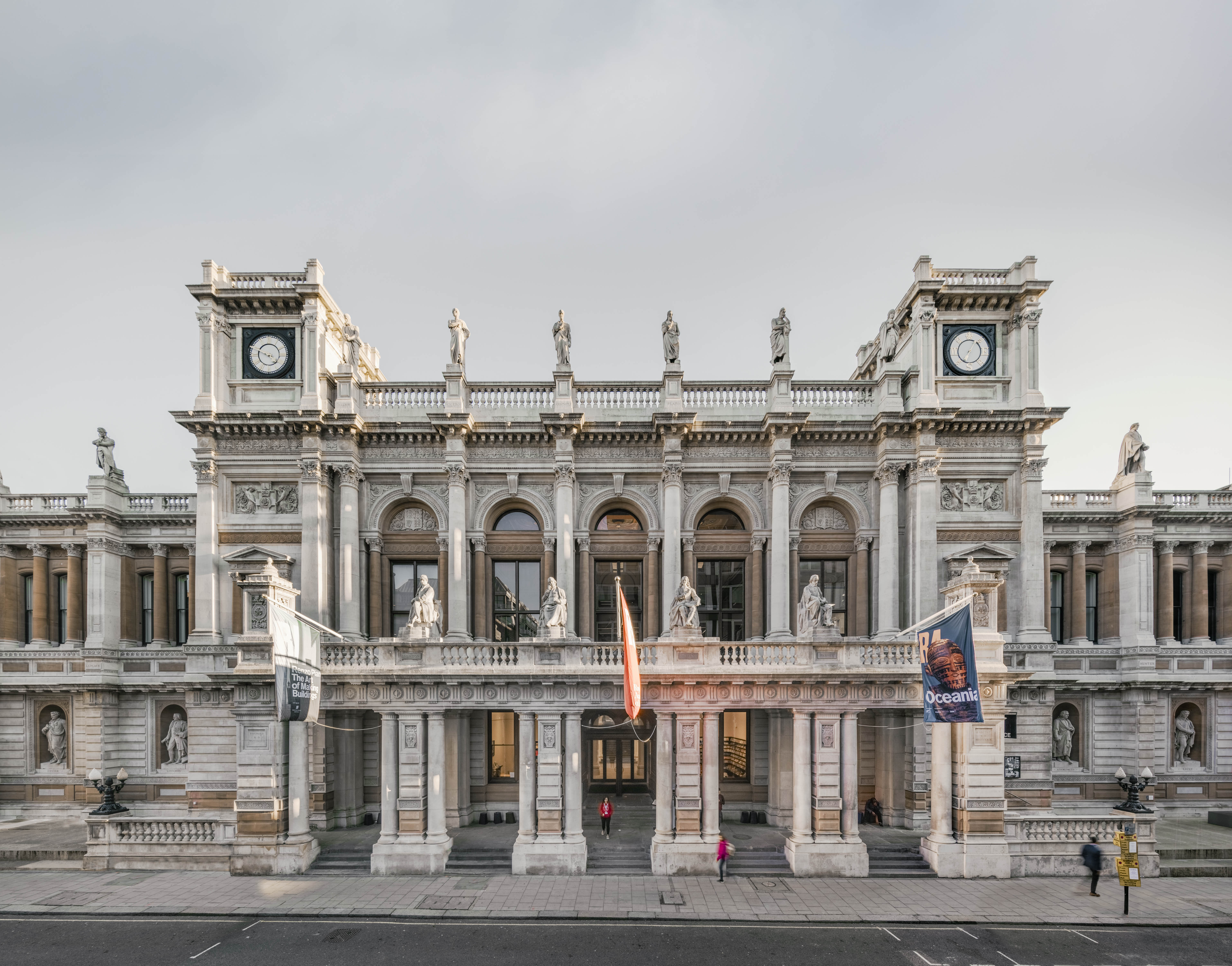 Chipperfield Royal Academy of Arts, London,  photo Simon Menges, courtesy of the Pritzker Architecture Prize
